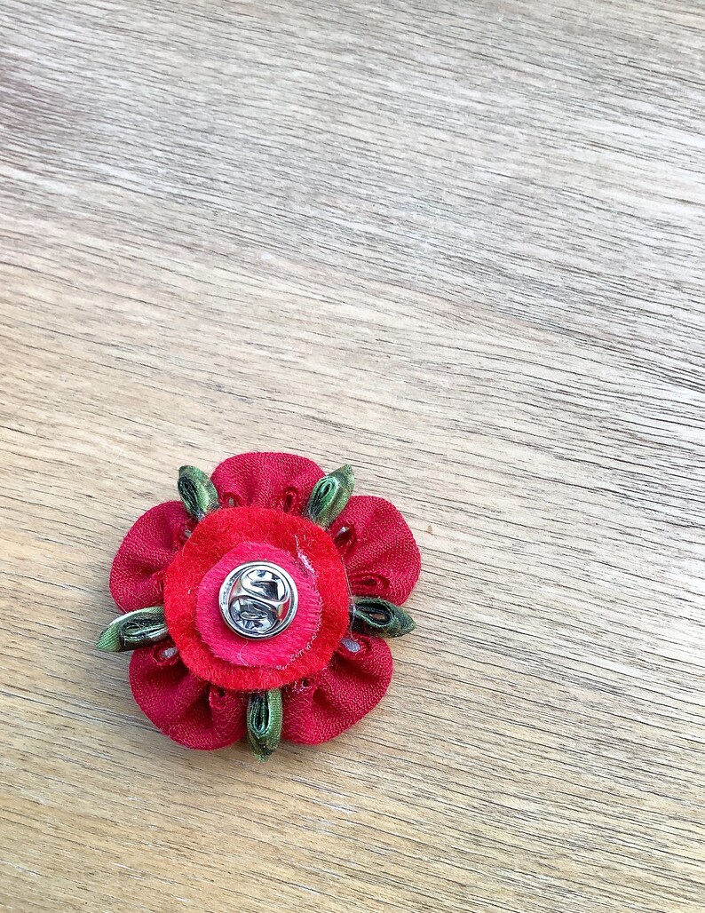 Mens Lapel Pin Flower Lapel Pin Red Lapel Flower Tudor Rose Etsy