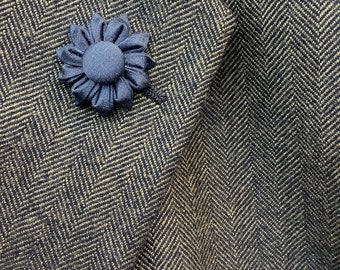 Gray Lapel Pins Mens Lapel Pin Flower Lapel Pin Small Dark Gray Silk Lapel Flower Kanzashi Brooch Wedding Boutonniere Groomsman Gift Women