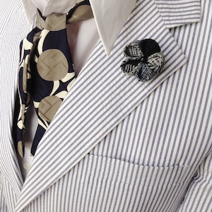 Flower Lapel Pins Mens Lapel Pin Silk Lapel Flower Black White Lapel Wedding Boutonniere Gift For Men Suit Pin Kanzashi Brooch Custom Lapel
