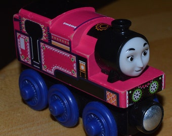 THOMAS the TANK train engine ASHIMA Wooden wood 2014 magnet magnetic by Gullane Mattel