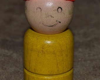 Vintage fisher Price wooden wood Little People YELLOW BOY cap hat for #686 and #685 Car, Camper and boat