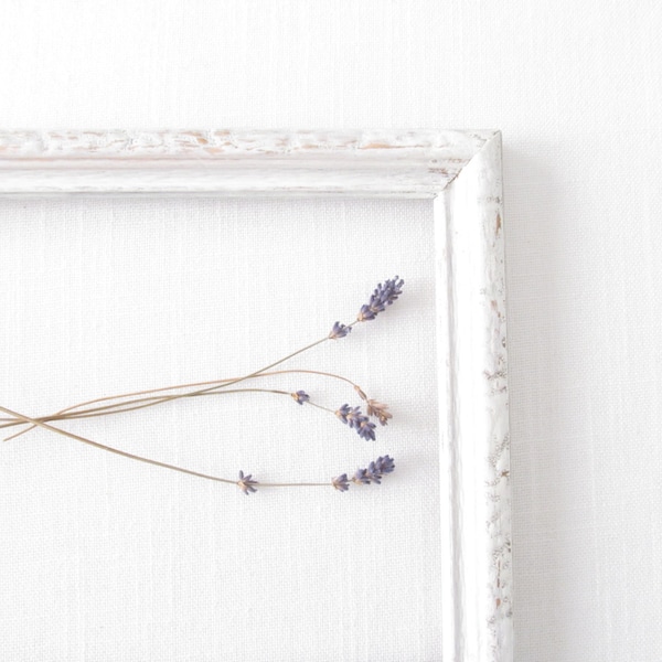 Wonderful Whitewashed Vintage Frame No. 3