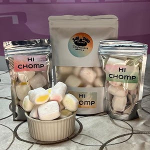 Freshly freeze-dried Hi-Chomps.