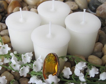 WHITE LILY and AMBER (4 votives)