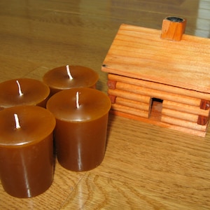 LOG CABIN CEDAR (4 votives)