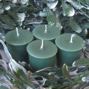 BAYBERRY (4 votives or 4oz soy jar candle)