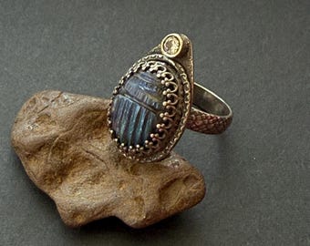 Handmade Labradorite Scarab Ring: Sterling Silver Moisanite Gem, Size 7.5