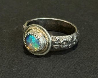 Aurora’s Whisper 1.0ct Australian Lightning Ridge Crystal Opal Gem Sterling Silver Ring with 14k Gold Accent, Forget-Me-Not Band, Size 7.25