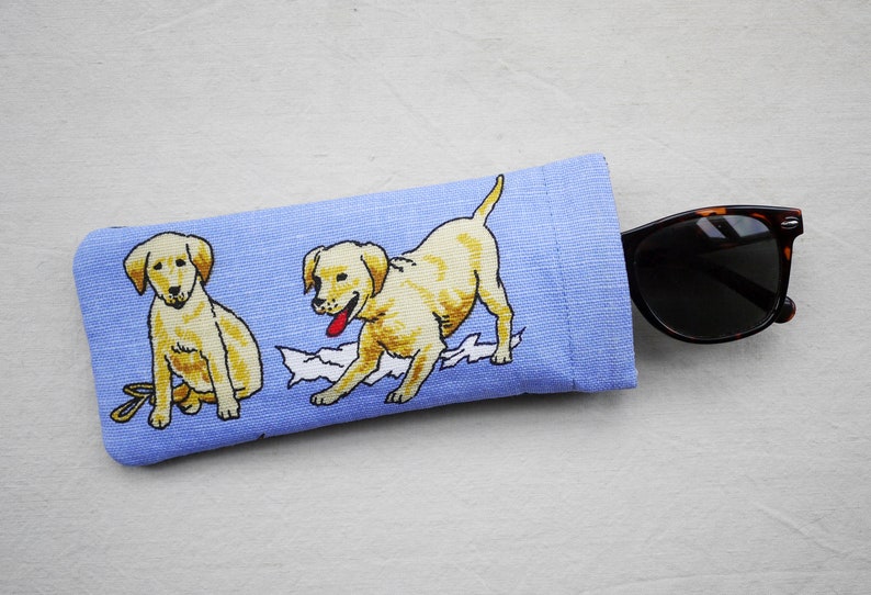 Golden retriever puppy dog glasses case, upcycled fabric spectacle pouch imagem 1