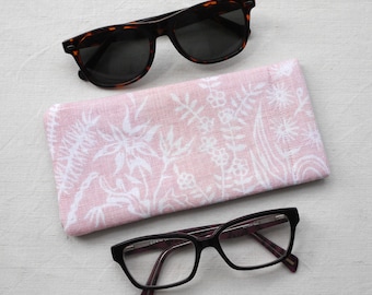 Pink vintage linen glasses case, flowery, reclaimed vintage fabric spectacle case