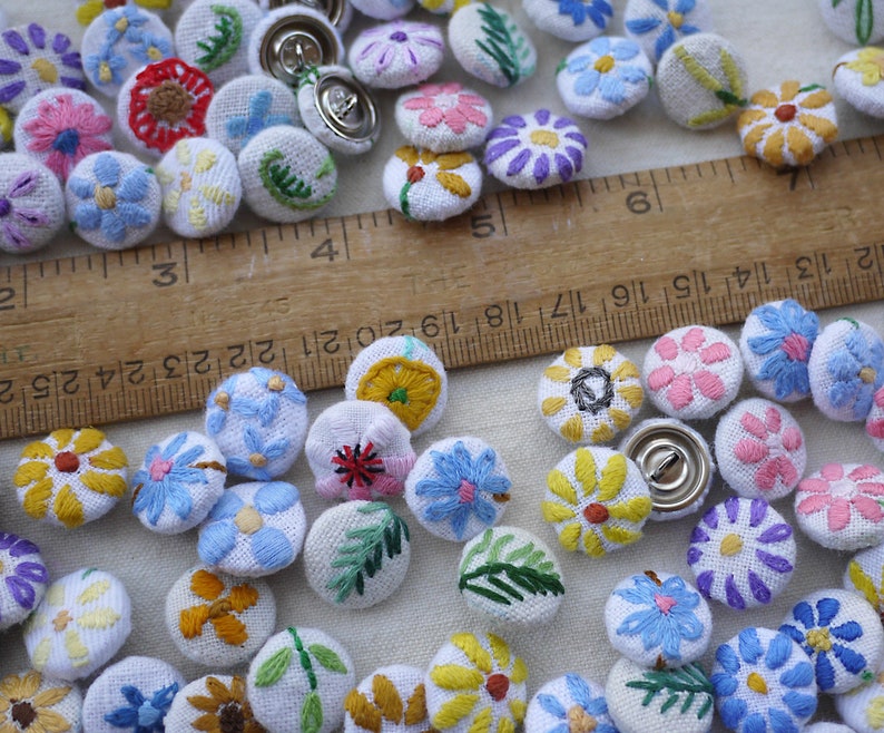 68 inch restock vintage embroidery one button MORE 15mm Hand embroidered flower button