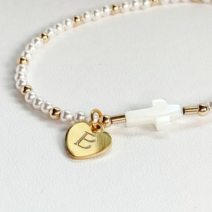 Cross bracelet, Initial Bracelet, Beaded bracelet, Religious jewelry, Confirmation gift, Personalized jewelry, Pearl bracelet