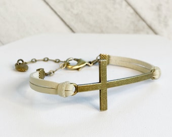 Cross leather bracelet for women, Leather Cross bracelet for men, Unisex cross bracelets, Confirmation gift for girl, Baptism gift.