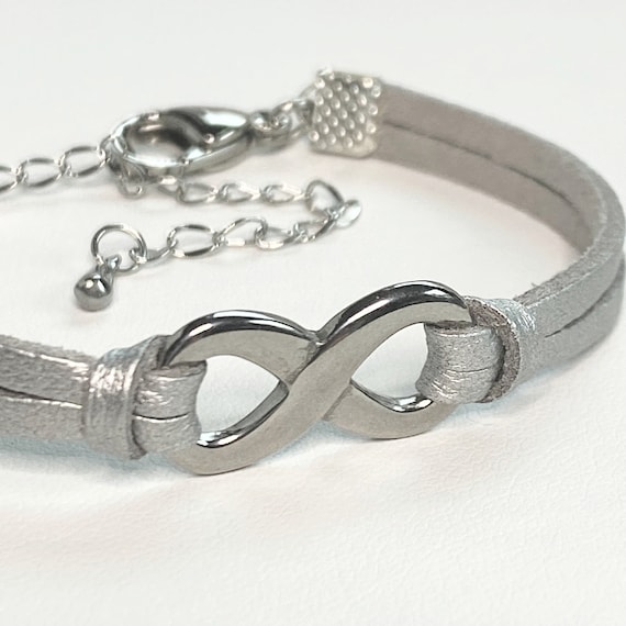 VINTAGE Bracelet // Large Acrylic Link Chain - Etsy | Vintage bracelets,  Chain link bracelet, Bracelets