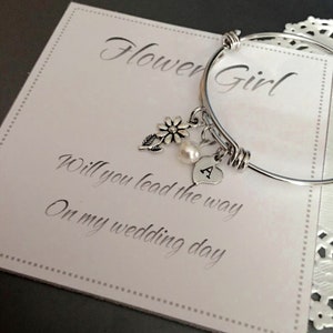 Flower girl bracelet,Flower girl gift,Wedding party gifts,Flower charm,Personalized,Bangle bracelet,Wedding favors,Jewelry,Bracelets,Gift
