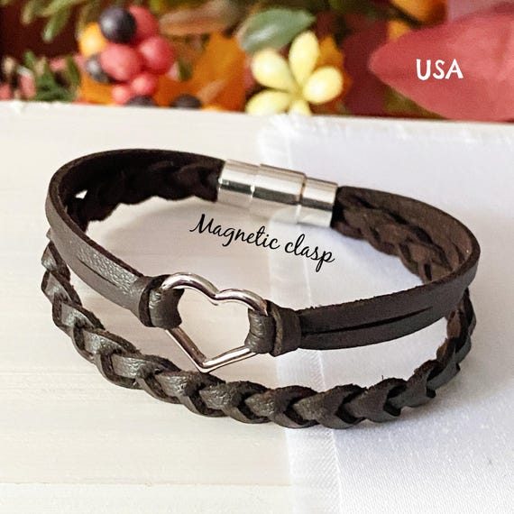 Reduced price!! very good condition black braided with silver buckle and hearts. Vintage Capezio Heart Braided Leather Belt M/L Black Silver  main image 3