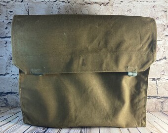 Stamped ᑕᗩᑎᐯᗩᔕ ᗰEᔕᔕEᑎGEᖇ ᗷᗩG / Satchel, Medium Sized Messenger Bag, Canvas Book Bag, Diaper Bag