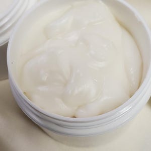 Lavender Mint Hand and Foot Cream,thick great for knitters, handcrafted with  beeswax, Shea butter and Vitamin E. Works great on both.