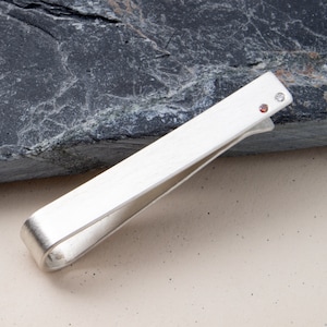 Modern Man Birthstone Tie Bar Personalized Men&#39;s Jewelry Wedding Party Accessories Father&#39;s Day Gift September Birthday