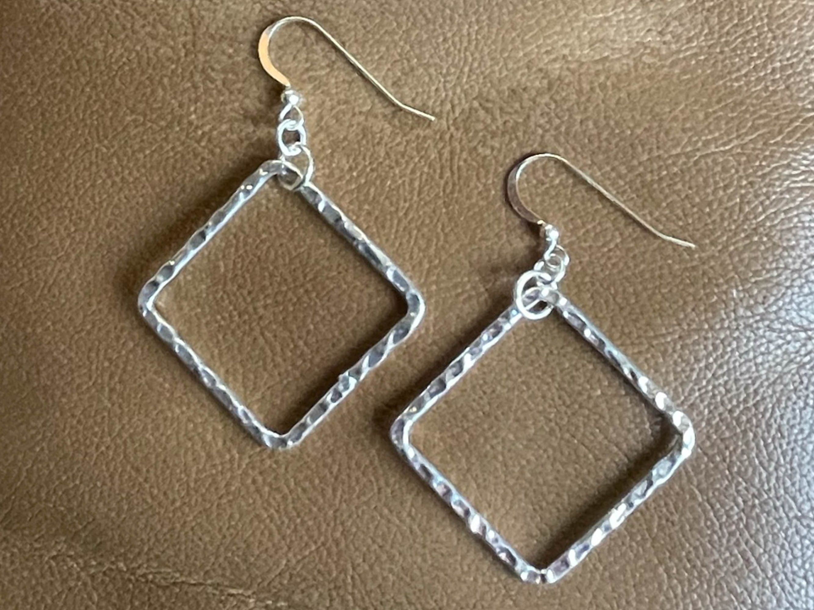 Hammered Handmade Silver Square Hoop Earrings~gift for  display picture 1