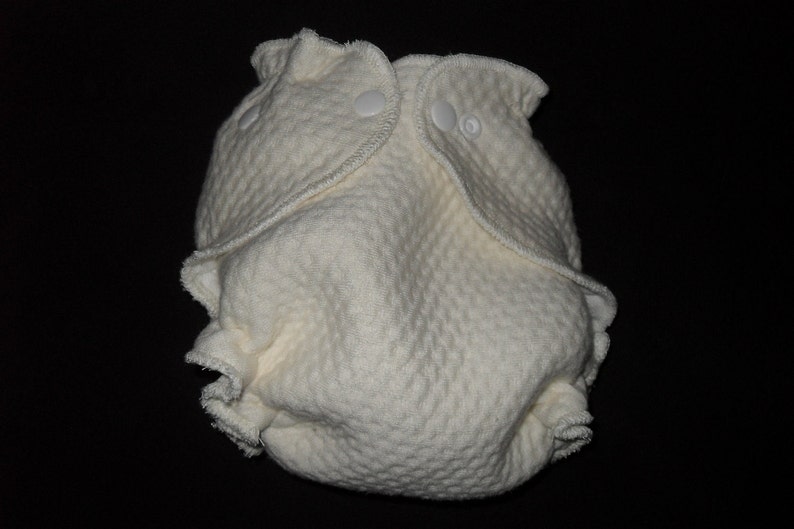 3D Zorb Fitted diaper with snaps image 2