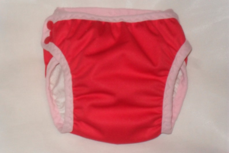 Red Pocket training pants image 1