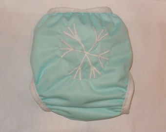 AI2 snap diaper snowflake  one size