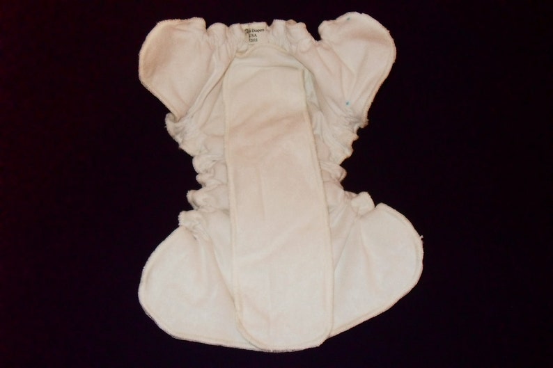 3D Zorb Fitted diaper with snaps image 4