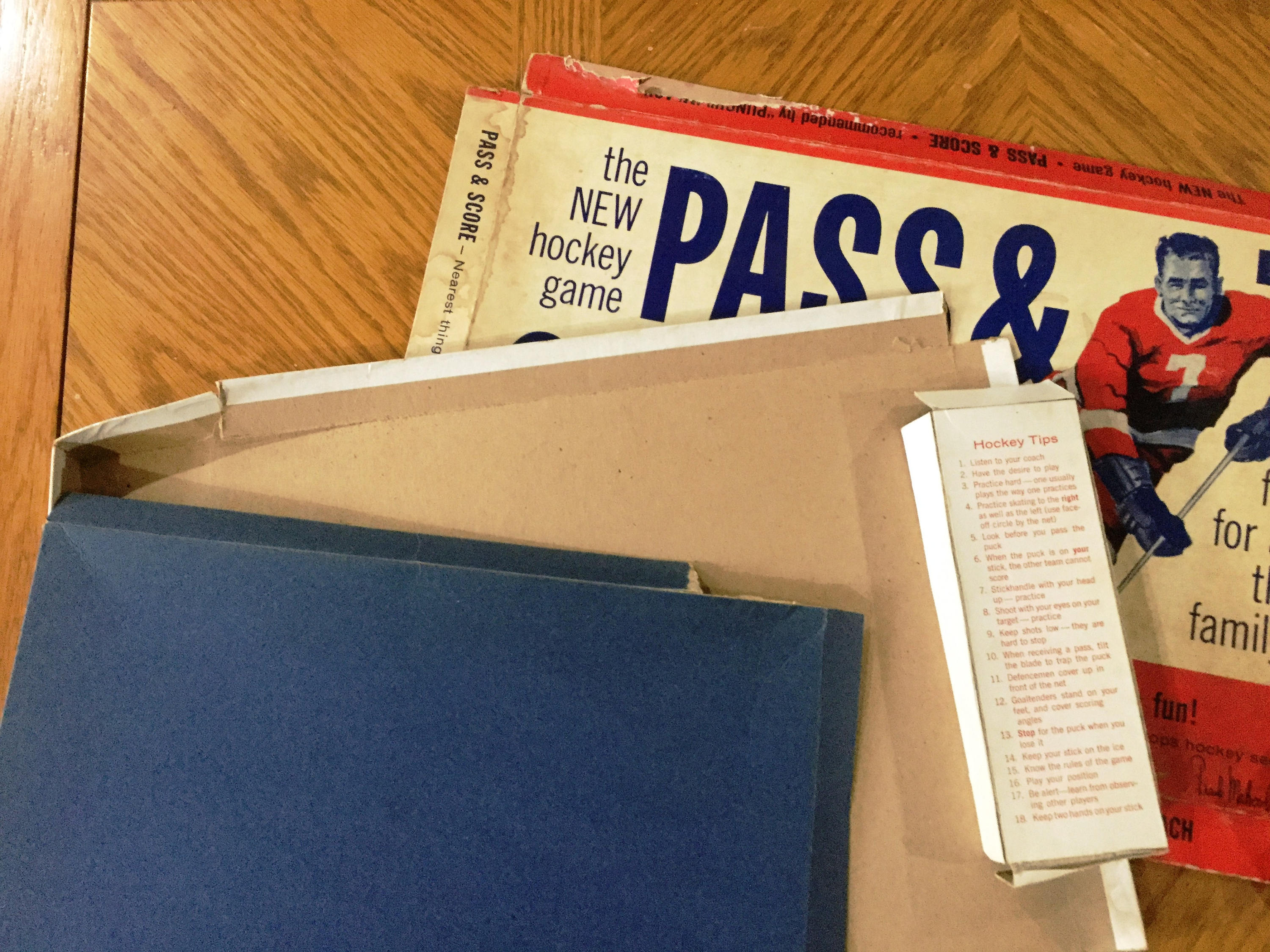 Vintage Pass & Score Hockey Board Game Frank Mahovlich Punch Imlach