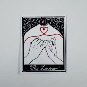 VI Gli Amanti / Adesivo / Impermeabile / Carta dei Tarocchi / Stregoneria / Spirituale / Wicca / Promessa del Mignolo / Cuore / Amore