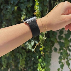 Black metal mesh cord