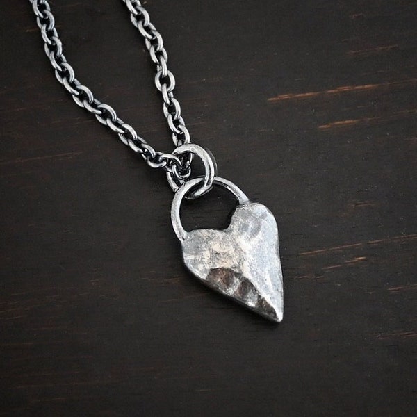 Heart Throb Necklace