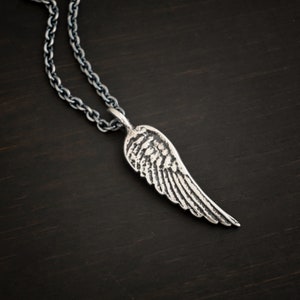 Angel Kiss Necklace