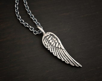 Angel Kiss Necklace