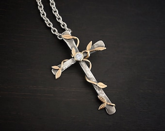 He is Risen Necklace