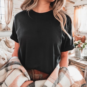 Comfort Colors 1717 Black T-Shirt: Garment-Dyed, Ring-Spun Cotton