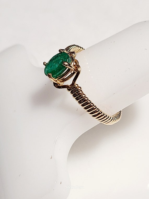 Vintage Emerald Ring - image 2