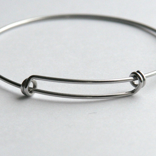 STAINLESS STEEL expandable bangle bracelet. Double loop. LOVELY Tarnish resistant. For stacking, charm bracelets (y21)