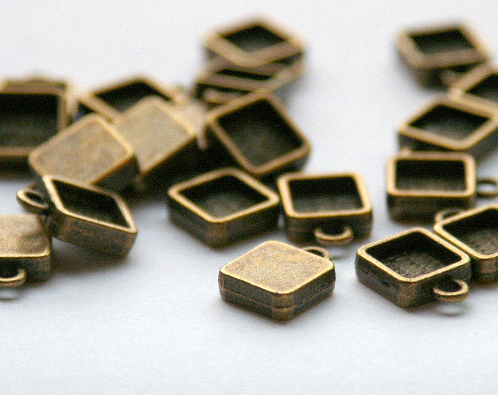 Square Bezel setting antiqued bronze color 9mm 6mm int Etsy