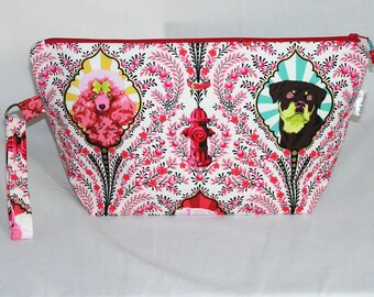 Dogs and Hydrants Beckett Bag