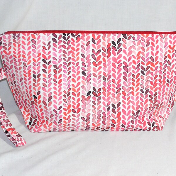 Knitting Texture in Red Beckett Bag - Premium Fabric