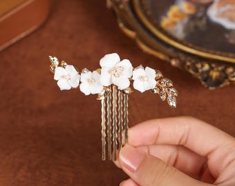 Delicate Bridal Hair Comb with White Ceramic Flowers • Gold Leaves and Sparkling Rhinestones • Elegant Hair Comb for Various Hairstyles