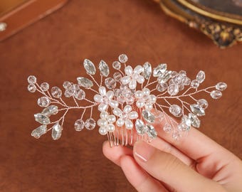 Wedding Comb Rhinestones, Hair Comb for Bride, Pearls Crystals Hairpiece, Floral Bridal Comb, Vintage Wedding Accessory, Bridal Hairpins Set