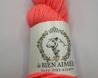 La Bien Aimee Merino DK yarn, color Fluoro Morgonite