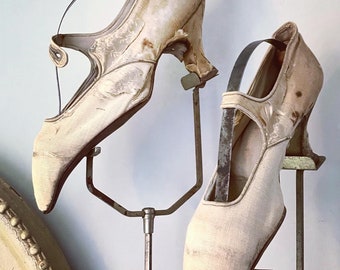 Victorian Shoes,display,French,display stands,Shabby, French.