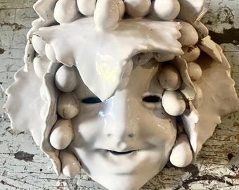 Máscara de cerámica italiana hecha a mano: Arte mural de cerámica inspirado en Baco