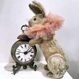 Antique Steiff, Extremely Rare Steiff Holland rabbit, he dates circa 1907-1912.