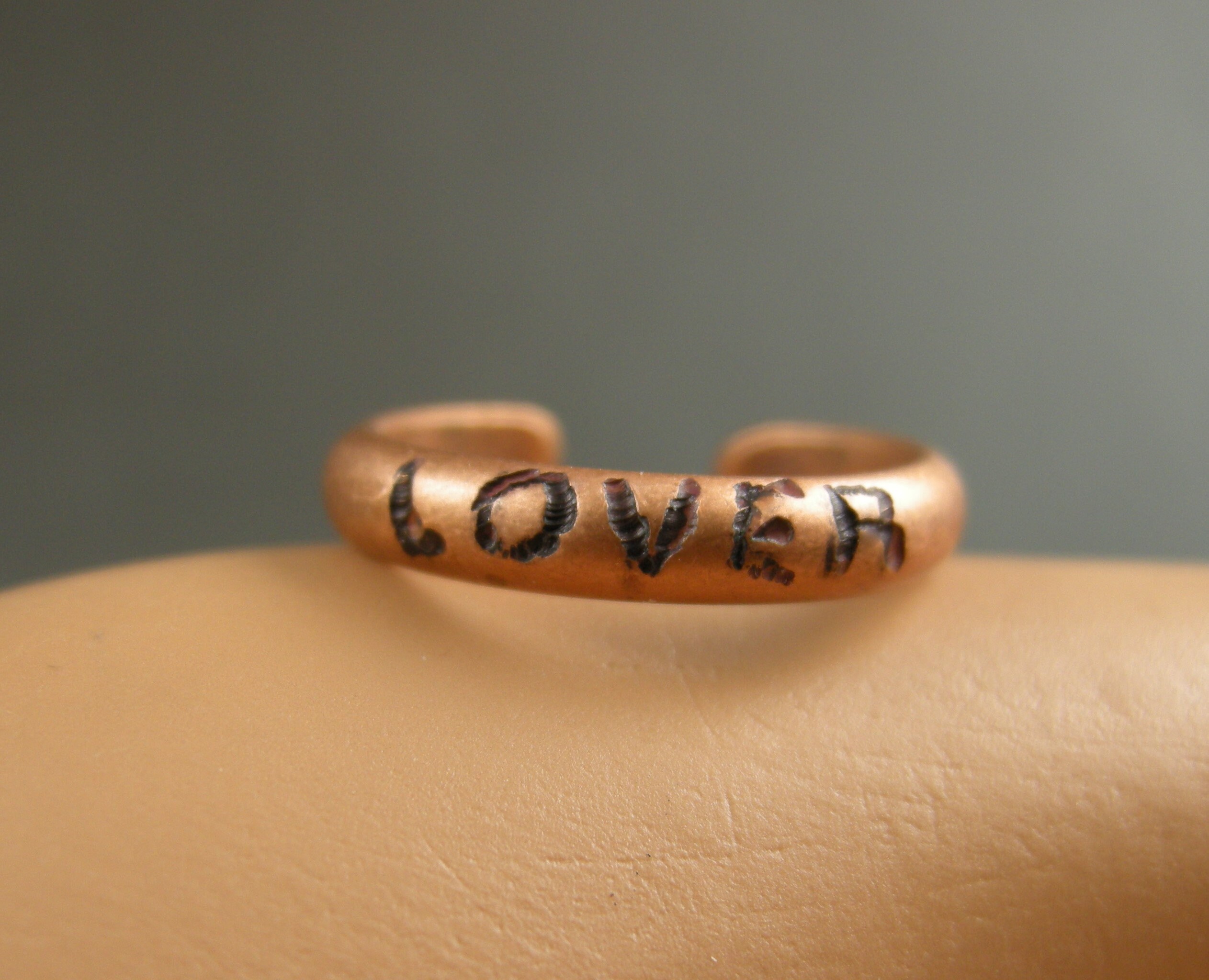 WORD TOE RING Hand Engraved With Any Word or Drop Down Menu Etsy