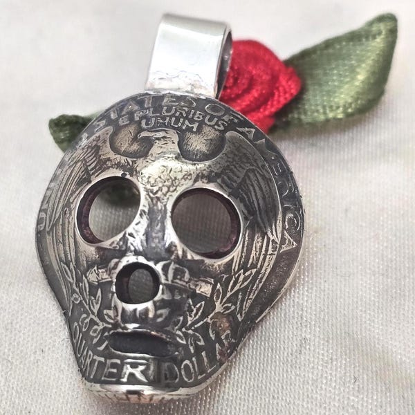 QUARTER-SKULL Pendant, Charm, Coin Sculpture, Coin Colleting, Day of The Dead, All Souls Day, Metal Skull, Halloween Gifts, Skull Art, Sugar