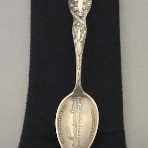 RARE SOUVENIR Antique Spoon, Sterling Silver, Vintage, Forth Street Bridge Waterloo Iowa Spoon, High Relief Flowers, Lily Designed Handle.